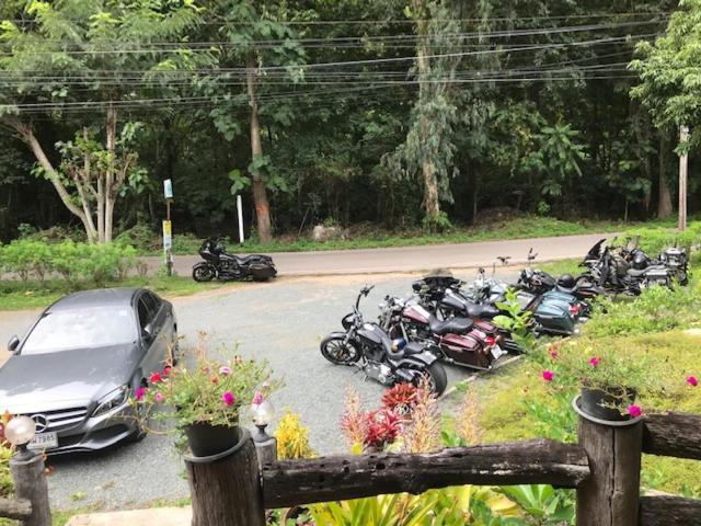 สวนฉัน Igarden Hotel Ban Pang Champi Bagian luar foto